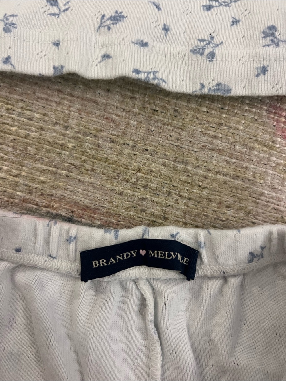 Brandy Melville White Cami & Floral Shorts Sleep Set - Picture 3 of 3